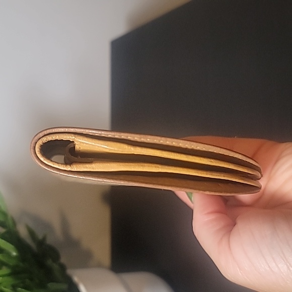 CELINE MACADAM BIFOLD WALLET WITH COIN COMPARTMENT - Picture 11 of 11